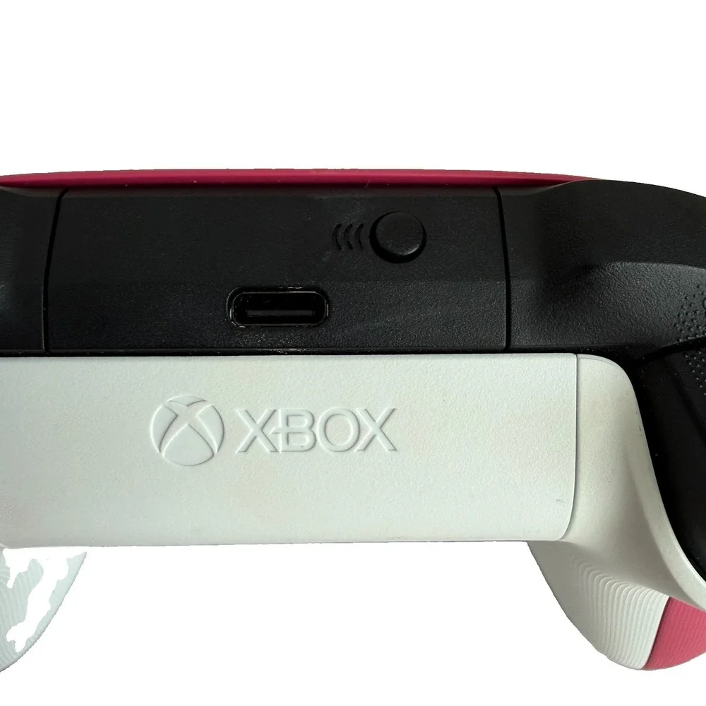 Microsoft Xbox Series X|S Wireless Controller Deep Pink 1914